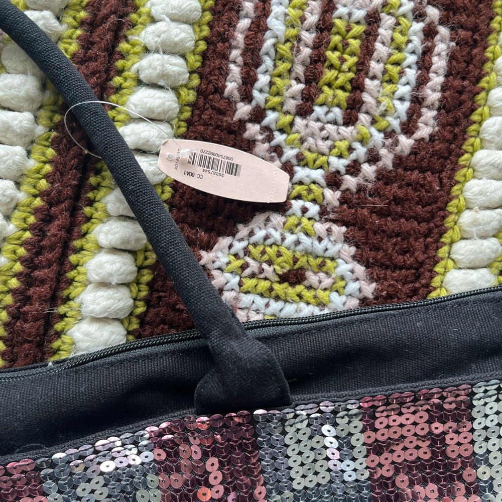 Victoria’s Secret sequin tote - Picture 2 of 3